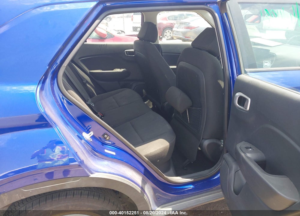 2021 HYUNDAI VENUE SE VIN: KMHRB8A31MU099060