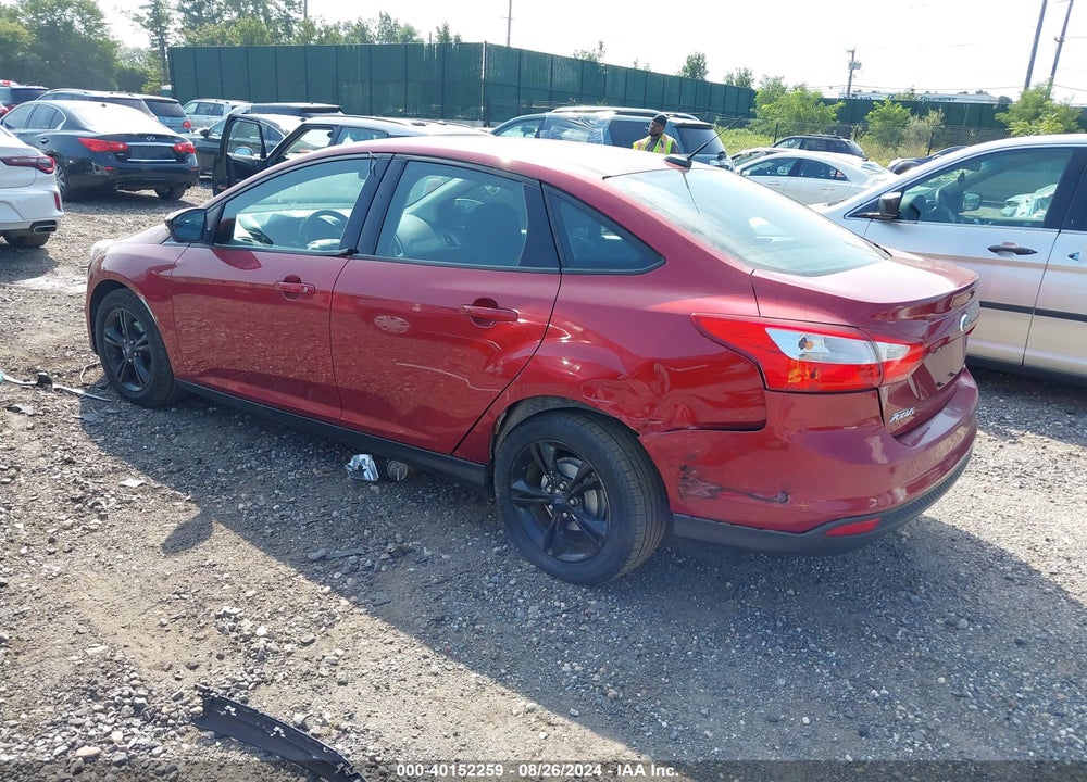 2013 FORD FOCUS SE VIN: 1FADP3F22DL126653