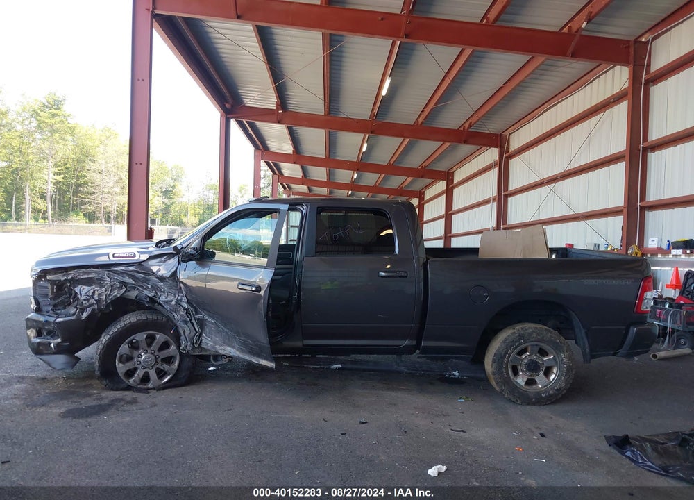 2021 RAM 2500 BIG HORN 4X4 6'4 BOX VIN: 3C6UR5DL8MG585539