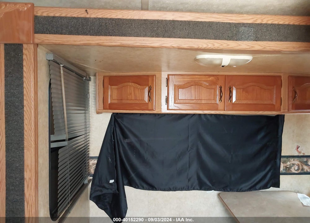 2006 KEYSTONE COUGAR SERIES M-302R VIN: 4YDT3022X6B070523