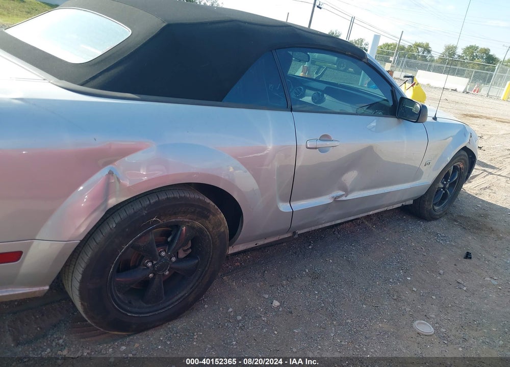 2006 FORD MUSTANG GT VIN: 1ZVHT85H565112728
