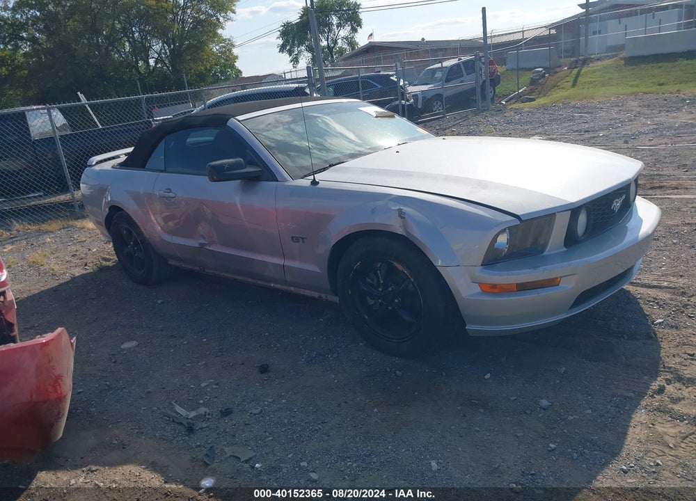 2006 FORD MUSTANG GT VIN: 1ZVHT85H565112728