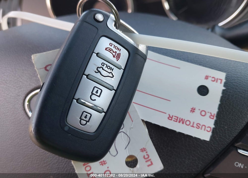 2014 HYUNDAI SONATA LIMITED VIN: 5NPEC4AC3EH884958