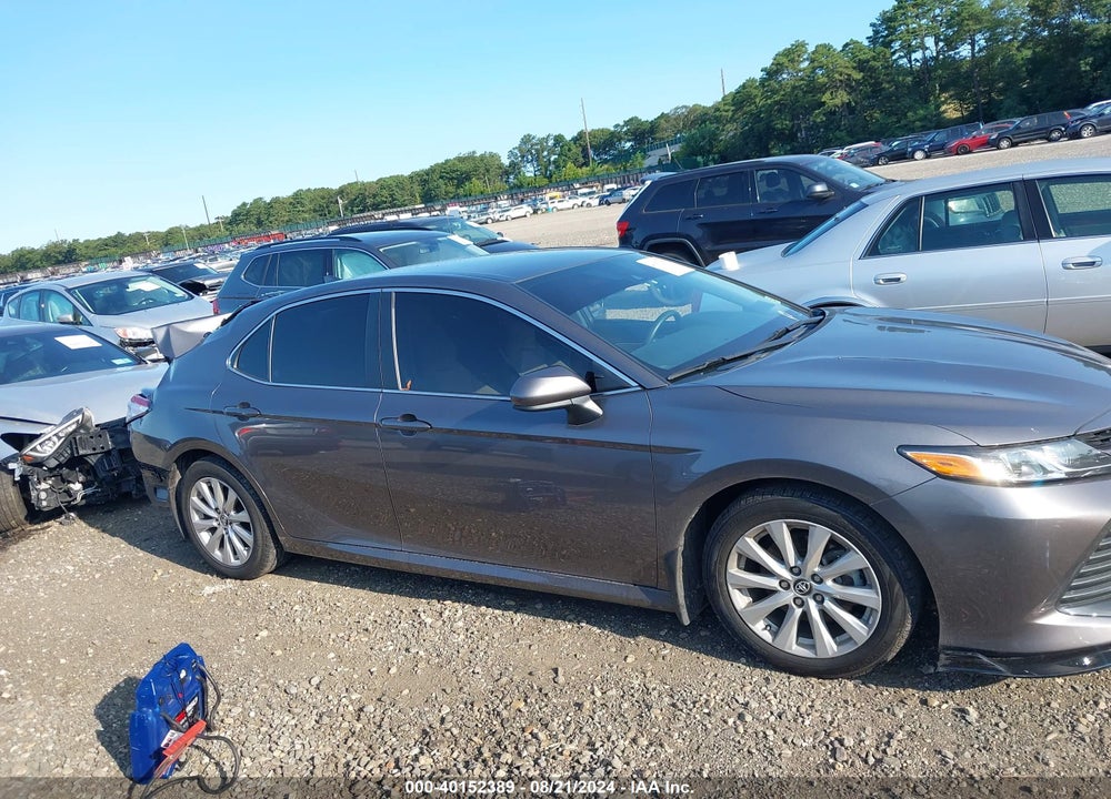 2020 TOYOTA CAMRY LE VIN: 4T1C11AK1LU908983
