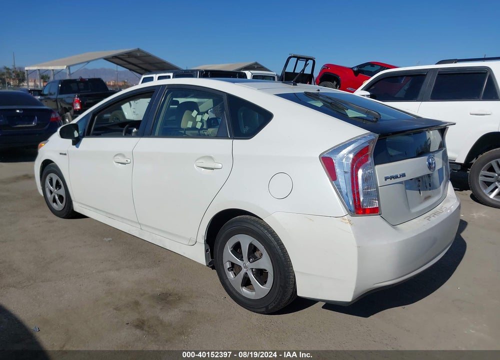 2014 TOYOTA PRIUS THREE VIN: JTDKN3DU6E1822862