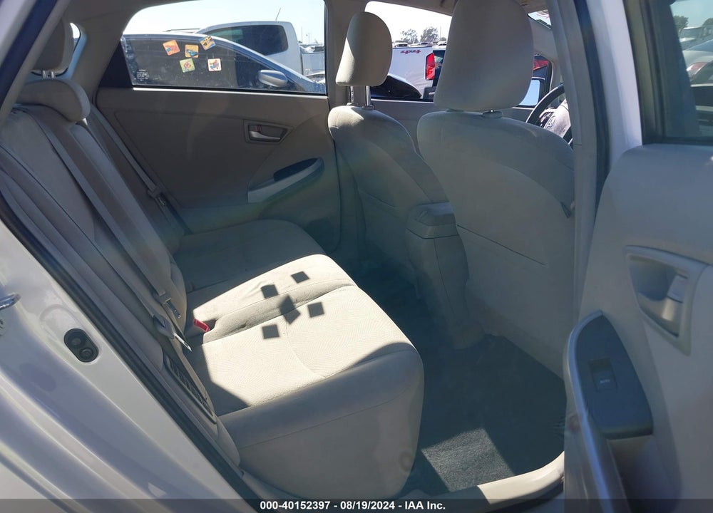2014 TOYOTA PRIUS THREE VIN: JTDKN3DU6E1822862