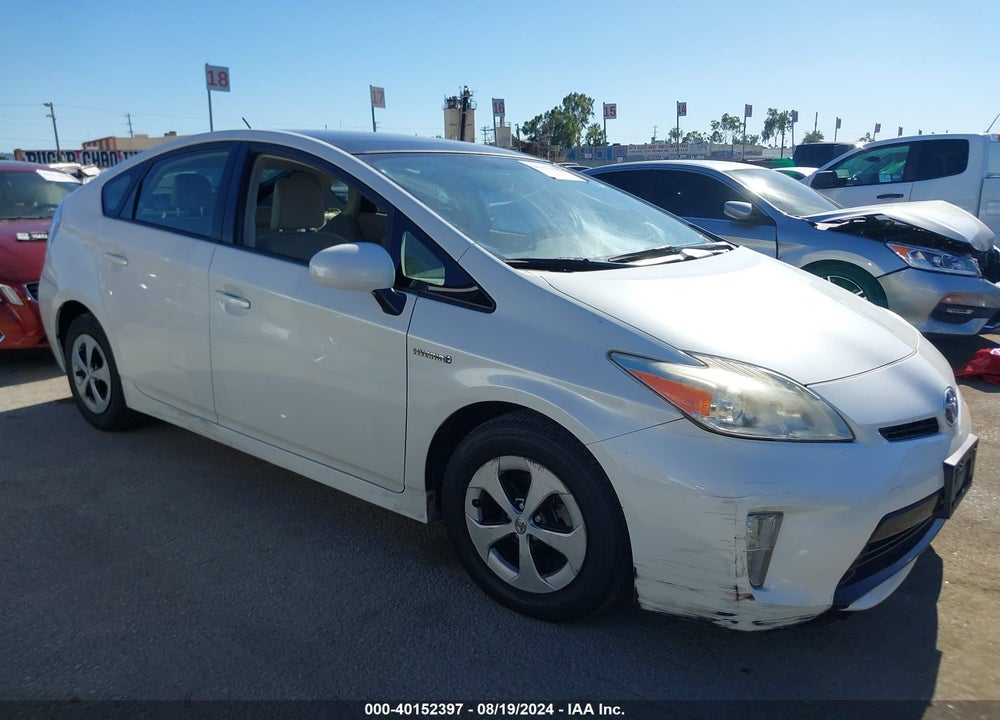 2014 TOYOTA PRIUS THREE VIN: JTDKN3DU6E1822862