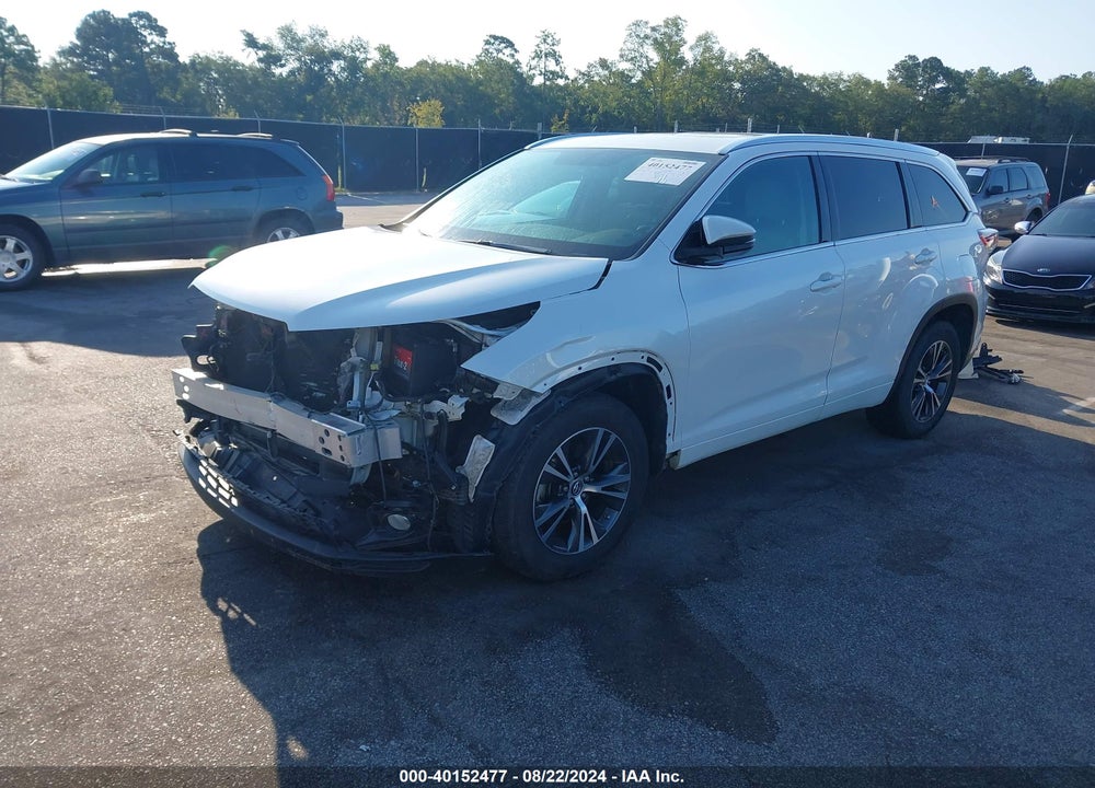 2016 TOYOTA HIGHLANDER XLE V6 VIN: 5TDKKRFH9GS156730