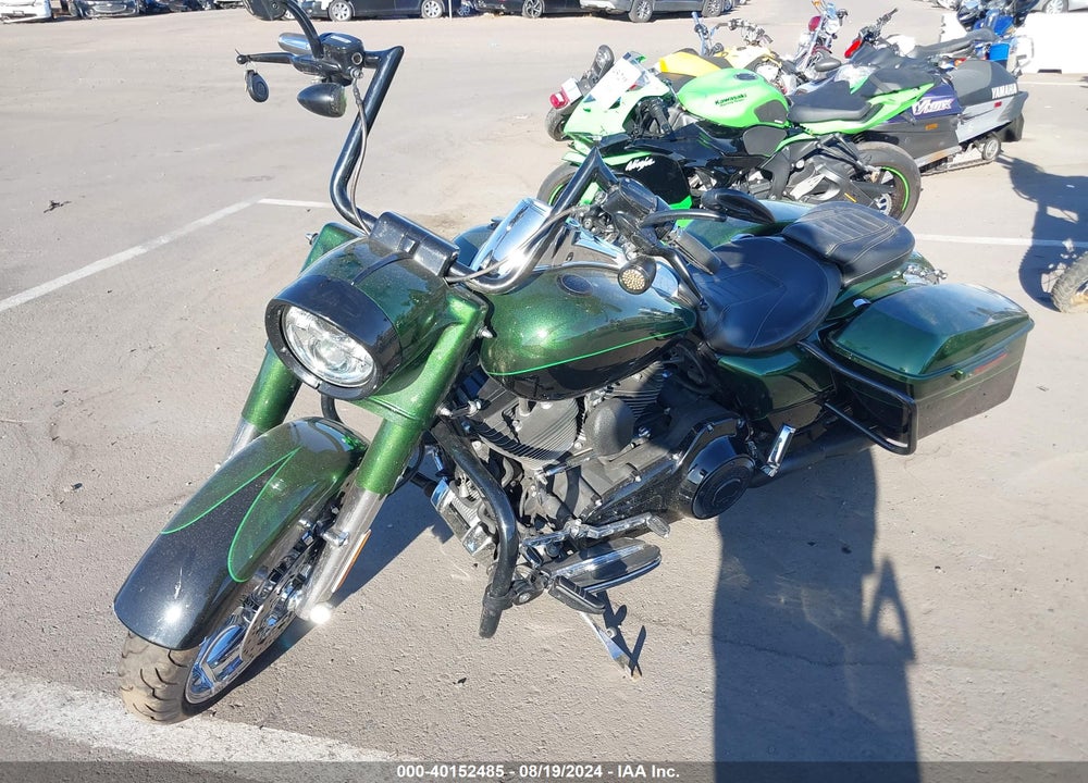 2014 HARLEY-DAVIDSON FLHRSE4 CVO VIN: 1HD1PG813EB955682