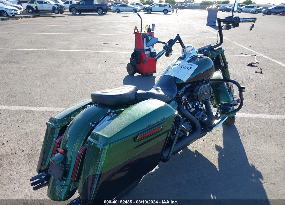 2014 HARLEY-DAVIDSON FLHRSE4 CVO VIN: 1HD1PG813EB955682