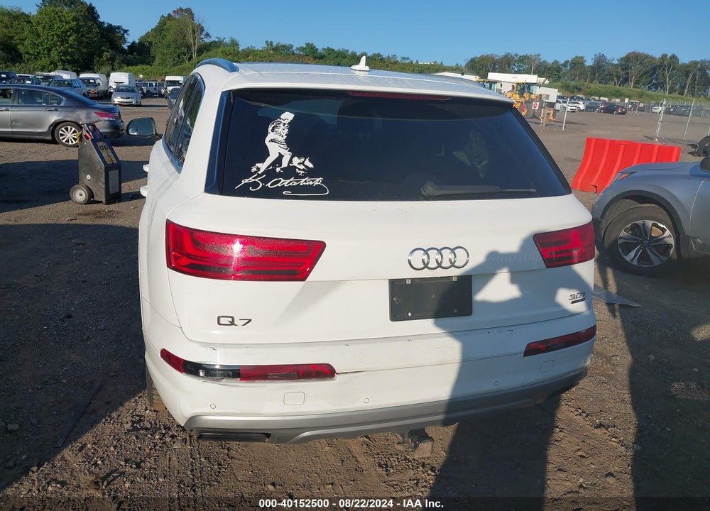 2017 AUDI Q7 3.0T PREMIUM VIN: WA1AAAF78HD028123