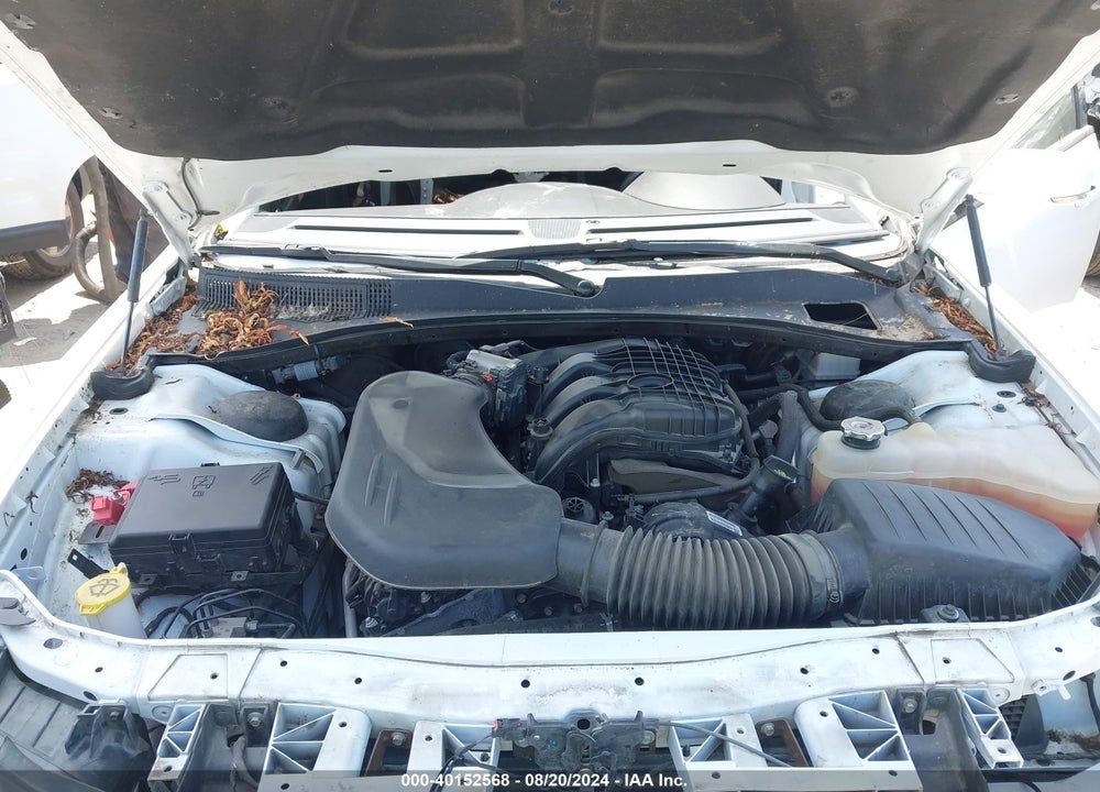 2022 CHRYSLER 300 TOURING L VIN: 2C3CCADG2NH131178