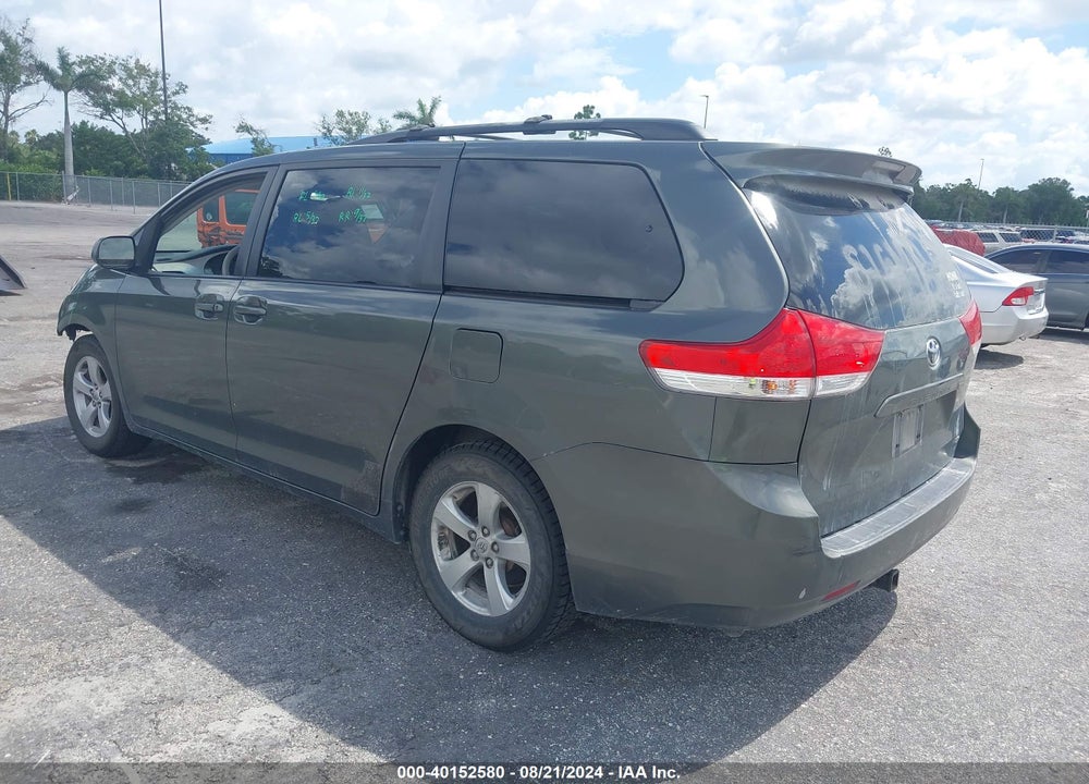 2012 TOYOTA SIENNA LE V6 8 PASSENGER VIN: 5TDKK3DC4CS213592