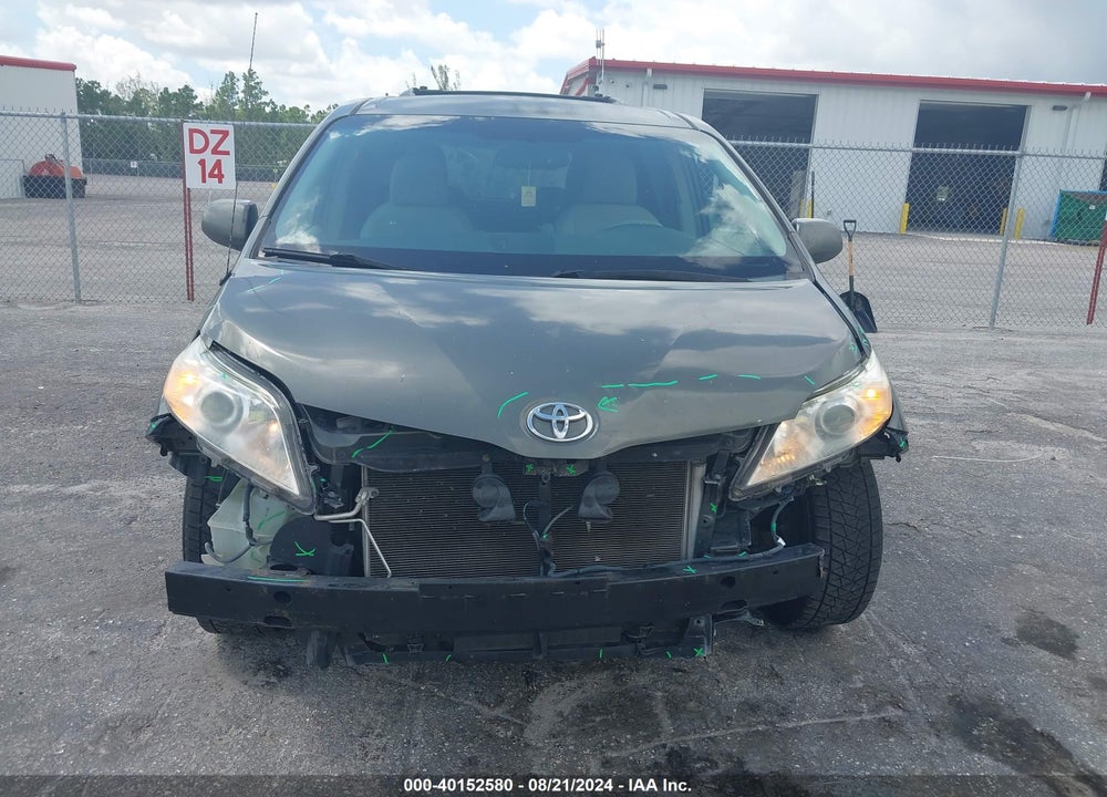 2012 TOYOTA SIENNA LE V6 8 PASSENGER VIN: 5TDKK3DC4CS213592