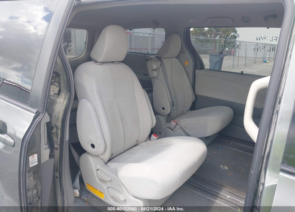2012 TOYOTA SIENNA LE V6 8 PASSENGER VIN: 5TDKK3DC4CS213592