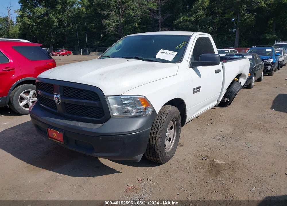 2017 RAM 1500 TRADESMAN REGULAR CAB 4X4 8' BOX VIN: 3C6JR7DG9HG769816