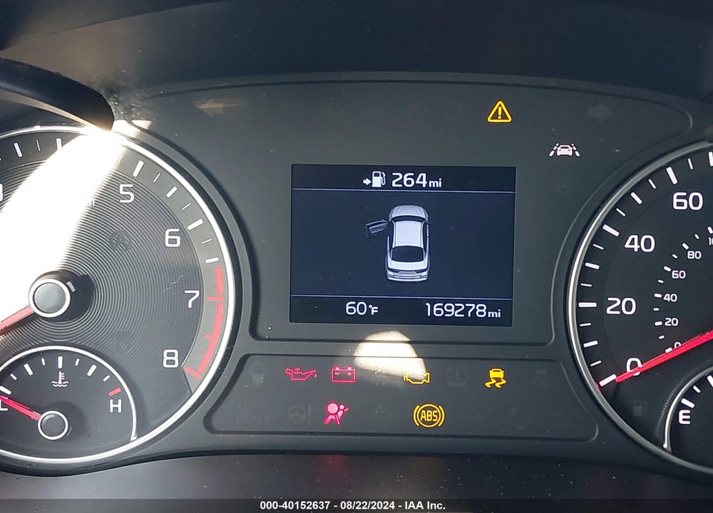 2019 KIA OPTIMA LX VIN: 5XXGT4L36KG349099