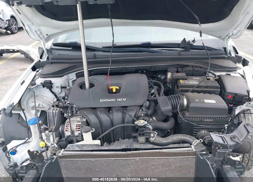 2018 HYUNDAI ELANTRA SEL VIN: 5NPD84LF1JH286673