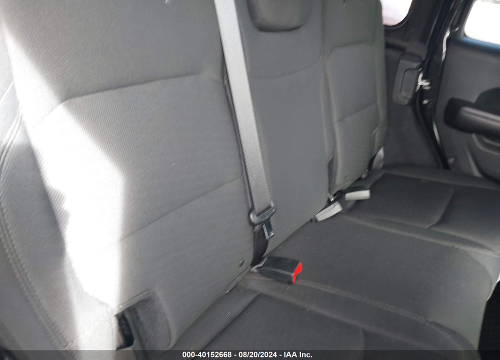 2018 JEEP WRANGLER UNLIMITED SPORT S 4X4 VIN: 1C4HJXDG6JW234478