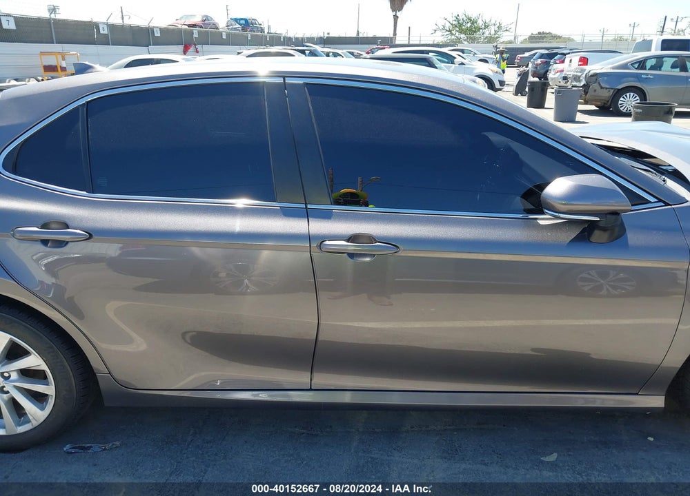2021 TOYOTA CAMRY LE VIN: 4T1R11AK4MU537717