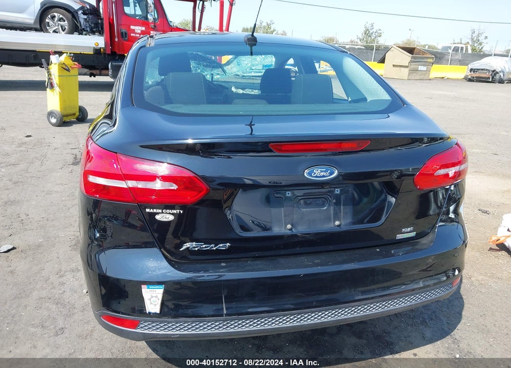 2018 FORD FOCUS VIN: 1FADP3FE5JL261048
