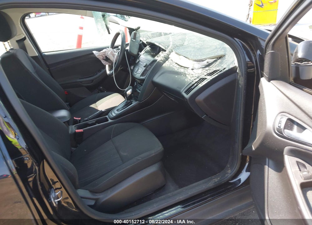 2018 FORD FOCUS VIN: 1FADP3FE5JL261048