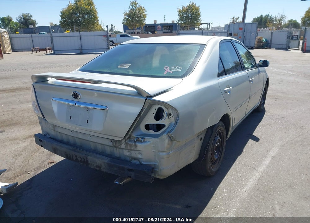 2002 TOYOTA CAMRY LE VIN: JTDBE32K720054683