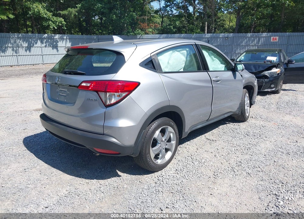 2022 HONDA HR-V AWD LX VIN: 3CZRU6H30NM726453