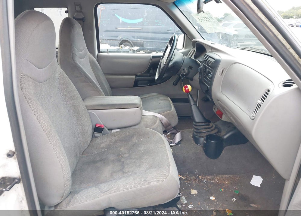 2000 FORD RANGER XL/XLT VIN: 1FTZR15V4YPA73043