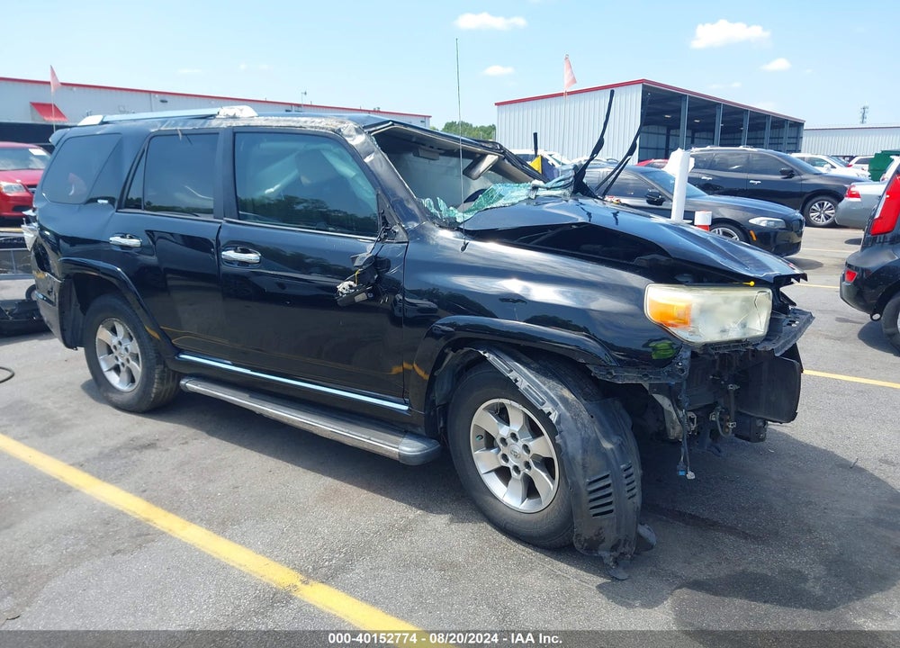 2011 TOYOTA 4RUNNER SR5 V6 VIN: JTEZU5JR3B5028138