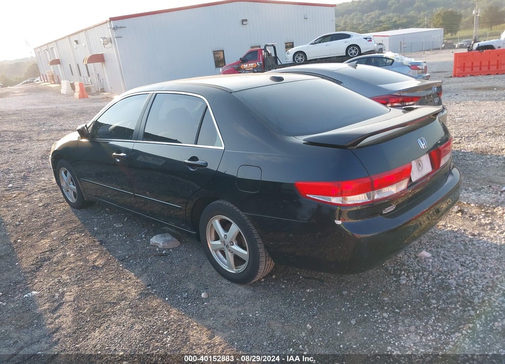 2004 HONDA ACCORD 2.4 EX VIN: JHMCM55884C034056