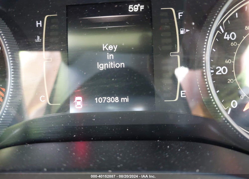 2015 JEEP CHEROKEE LATITUDE VIN: 1C4PJLCB1FW637737