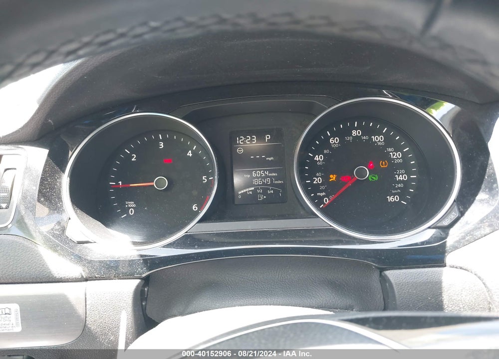 2015 VOLKSWAGEN JETTA 2.0L TDI SE VIN: 3VWLA7AJ0FM422413