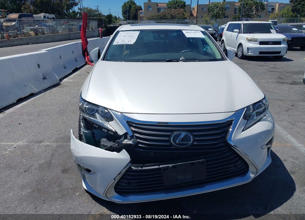 2018 LEXUS ES 350 VIN: 58ABK1GG1JU104202