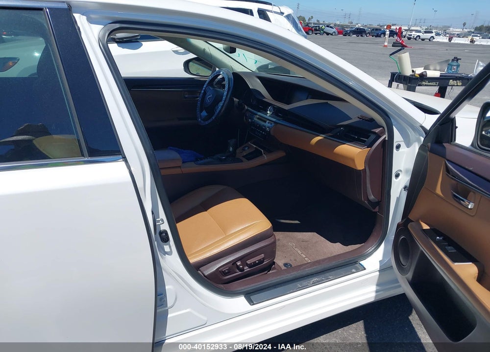 2018 LEXUS ES 350 VIN: 58ABK1GG1JU104202