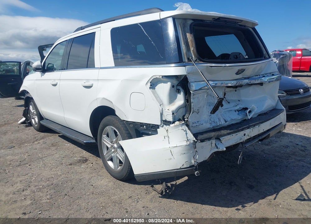 2021 FORD EXPEDITION XLT VIN: 1FMJU1HTXMEA57243