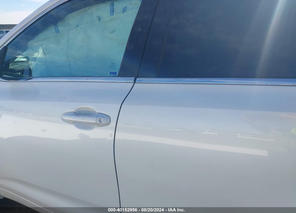2014 TOYOTA HIGHLANDER LE PLUS V6 VIN: 5TDZKRFH9ES018925