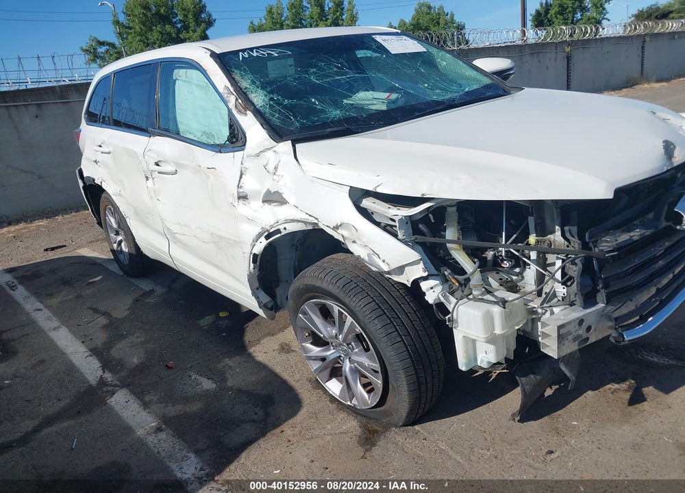 2014 TOYOTA HIGHLANDER LE PLUS V6 VIN: 5TDZKRFH9ES018925