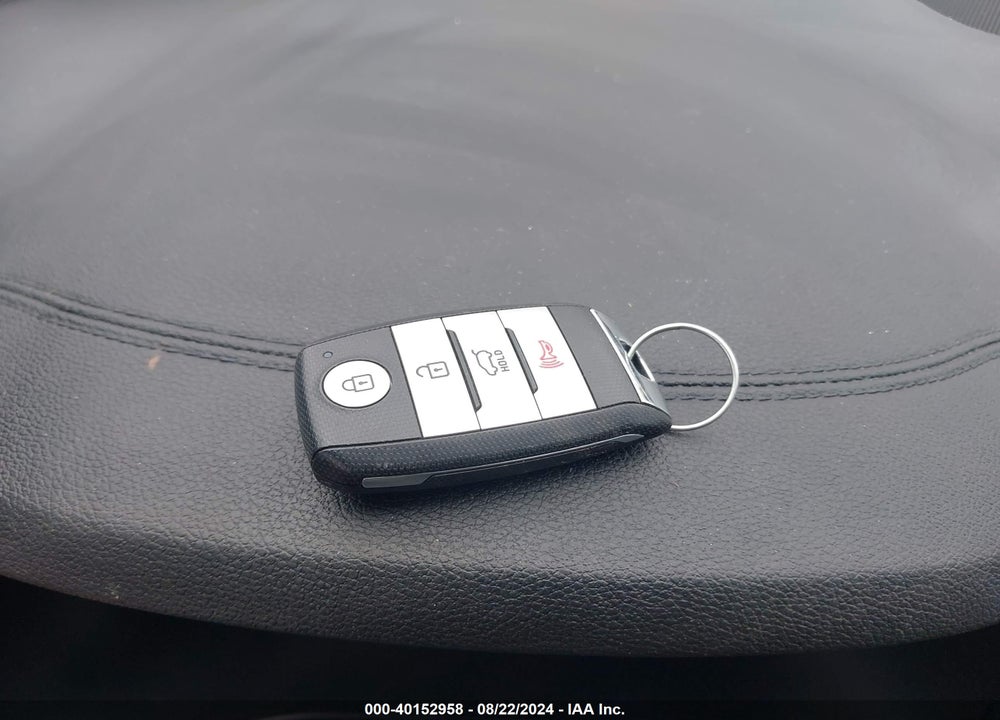 2017 KIA SPORTAGE EX VIN: KNDPN3AC7H7237100
