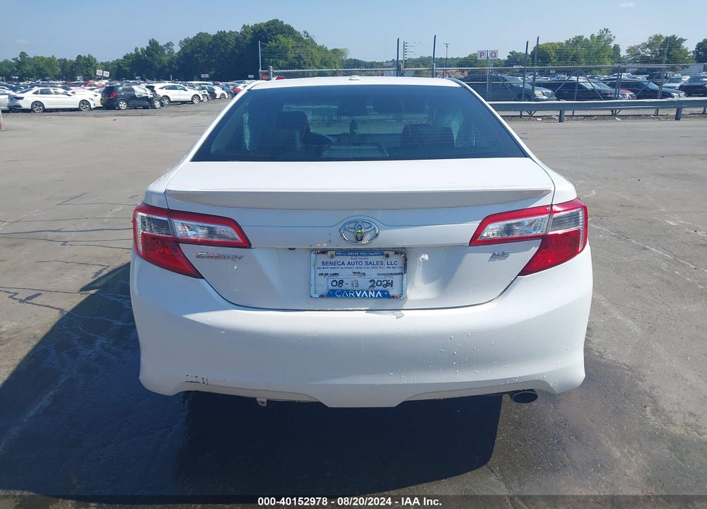 2014 TOYOTA CAMRY SE VIN: 4T1BF1FK6EU833805
