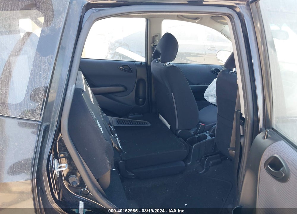 2007 HONDA FIT VIN: JHMGD38627S010331