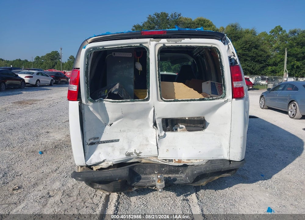 2007 CHEVROLET EXPRESS VIN: 1GCFG15Z771207721