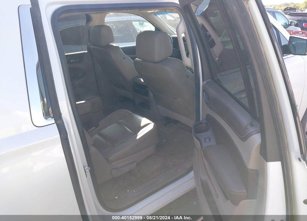 2017 CHEVROLET SUBURBAN PREMIER VIN: 1GNSKJKC1HR148284