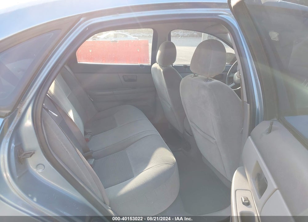 2005 FORD TAURUS SE VIN: 1FAFP53U35A214070