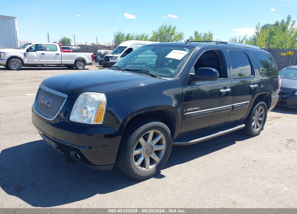 2007 GMC YUKON DENALI VIN: 1GKFK63887J236137