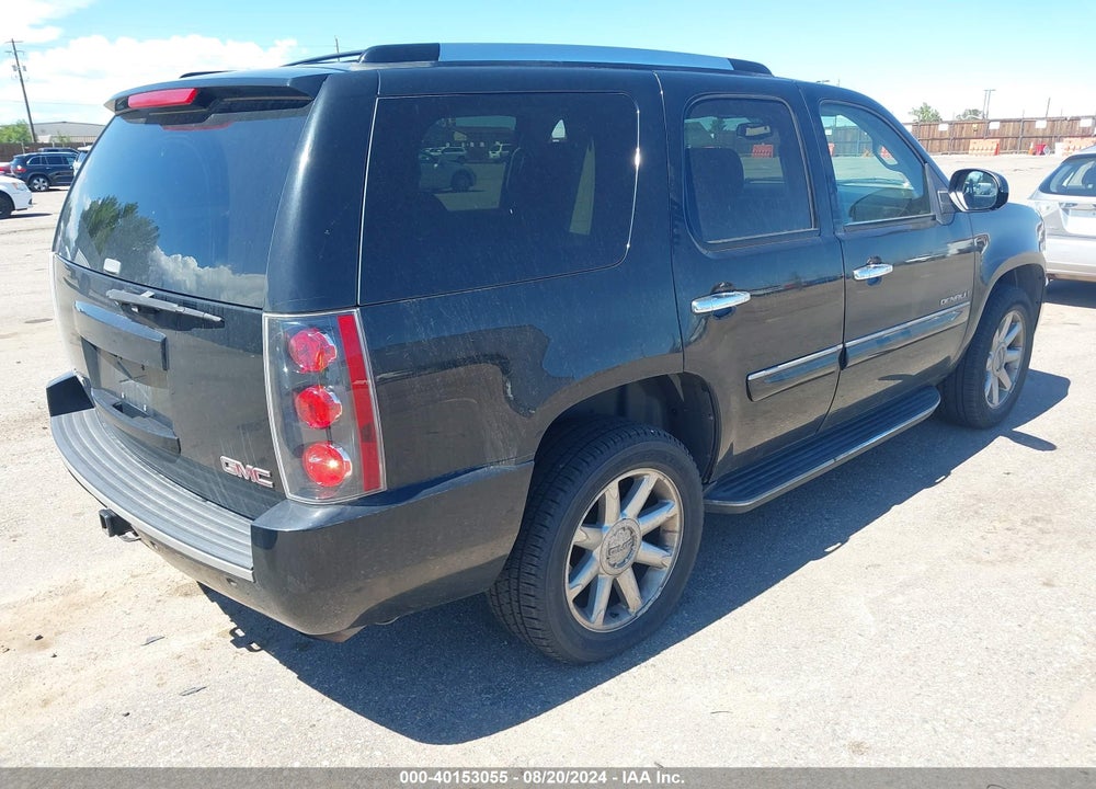 2007 GMC YUKON DENALI VIN: 1GKFK63887J236137