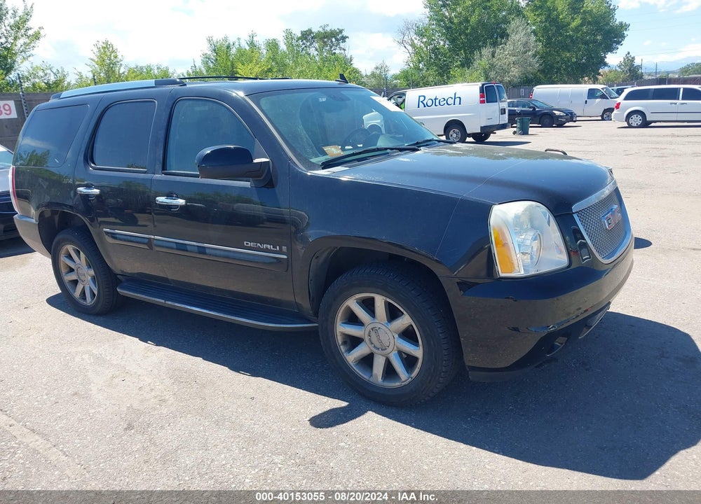 2007 GMC YUKON DENALI VIN: 1GKFK63887J236137