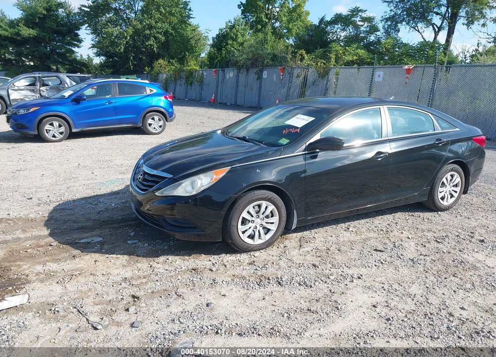 2011 HYUNDAI SONATA VIN: 5NPEB4AC7BH144053