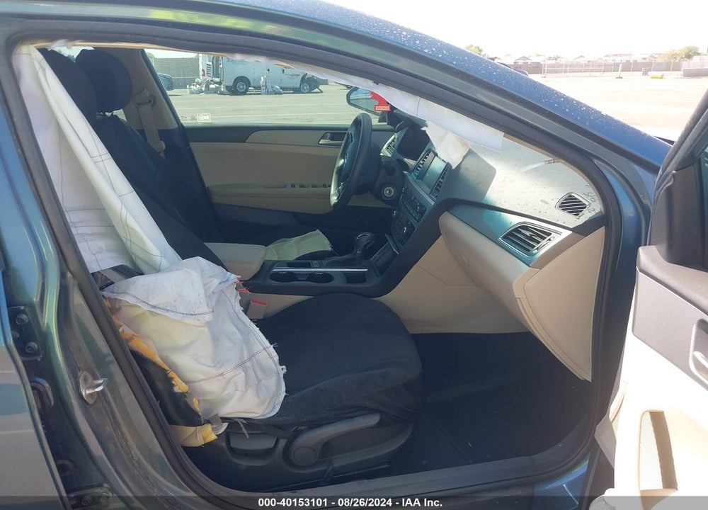 2017 HYUNDAI SONATA SE VIN: 5NPE24AF6HH470350