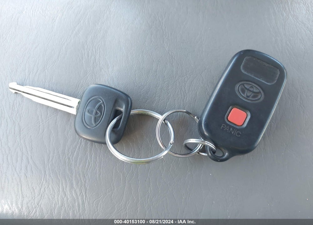 2004 TOYOTA CAMRY LE VIN: 4T1BE32K64U833290